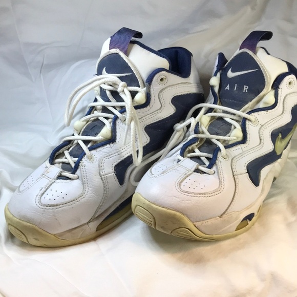 Nike Other - RARE Nike Air Flight Sneakers size Mens 9.5